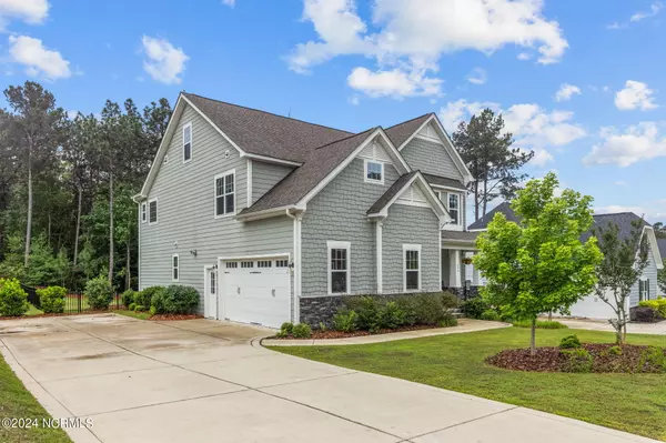 Southern Pines, NC 28387,224 Claret CT