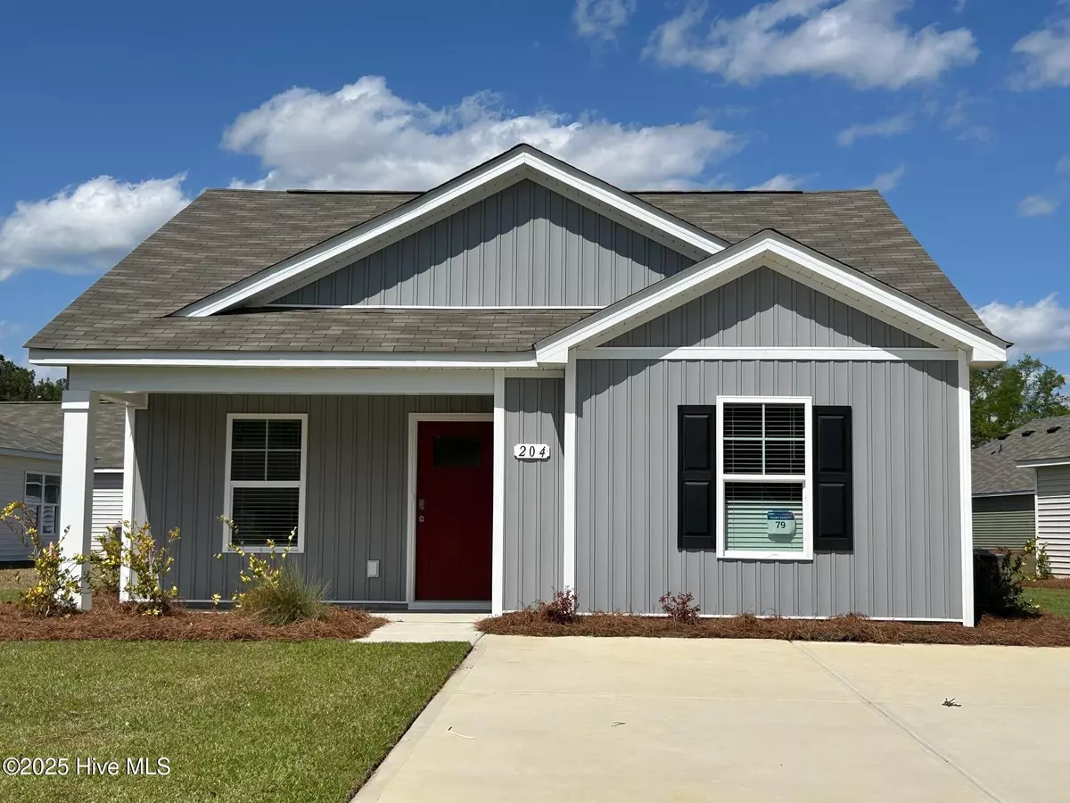 Tabor City, NC 28463,204 Cambridge DR