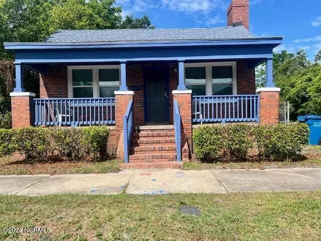 210 S 12th Street, Wilmington, NC 28401