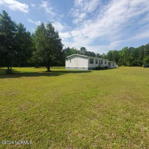 Burgaw, NC 28425,250 Mallard Roost DR