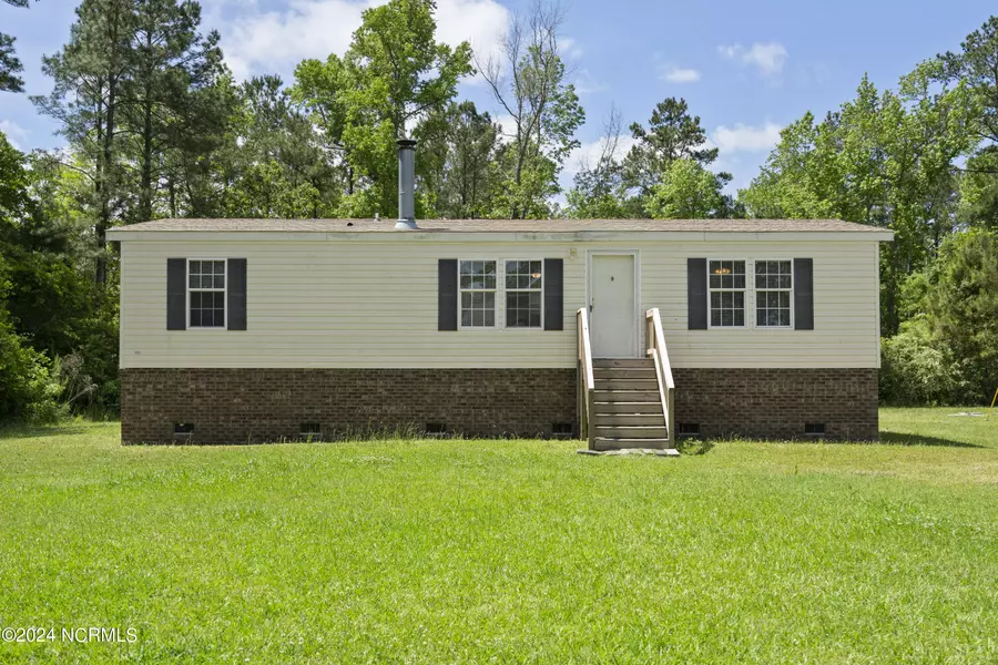 1405 Belangia RD, Havelock, NC 28532