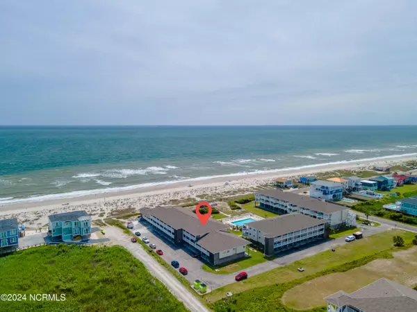 122 SE 58th ST #107, Oak Island, NC 28465