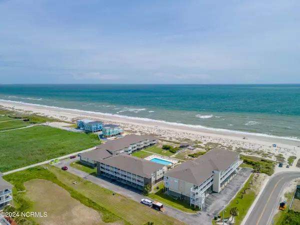 Oak Island, NC 28465,122 SE 58th ST #107