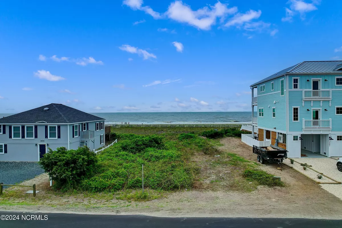 Holden Beach, NC 28462,105 Ocean BLVD W