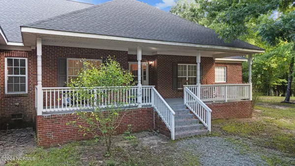 Carthage, NC 28327,390 Winding Creek DR