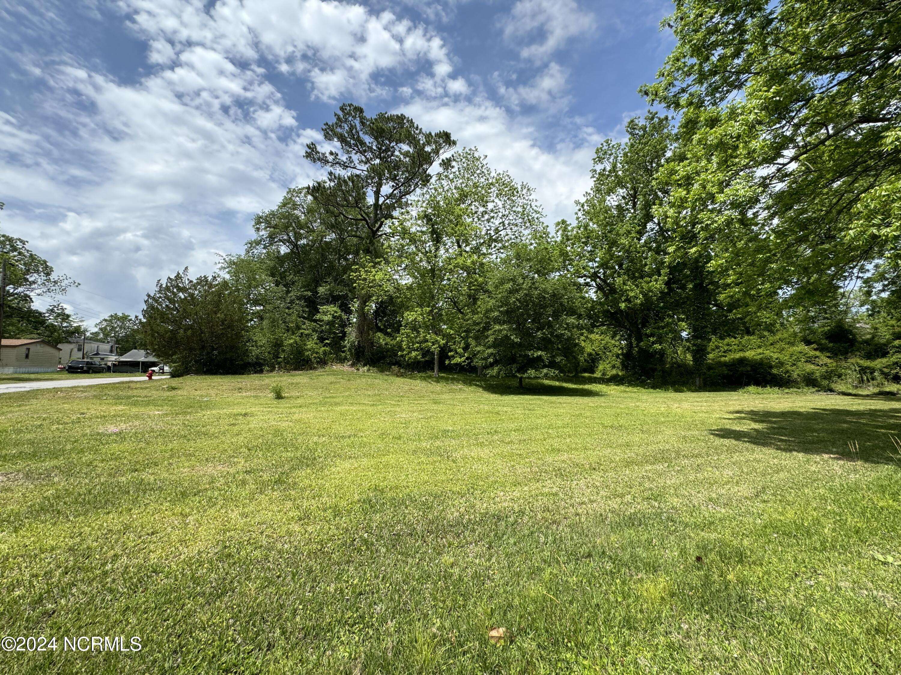 Jacksonville, NC 28540,121 Poplar ST