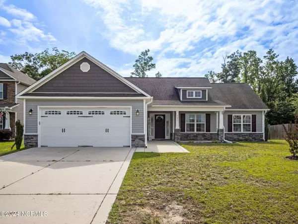 161 Prelude Drive, Richlands, NC 28574