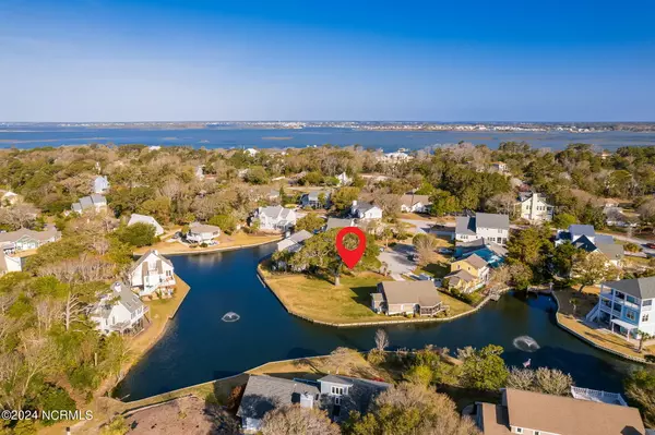 Emerald Isle, NC 28594,206 Sandhill Crane CT