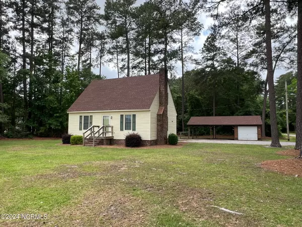 Robersonville, NC 27871,802 E Green ST