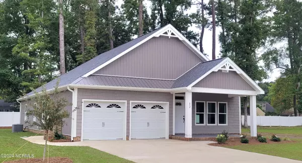 12 Paddington WAY, Trent Woods, NC 28562