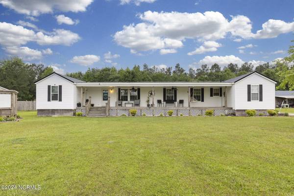 1695 Nc 241 HWY,  Pink Hill,  NC 28572