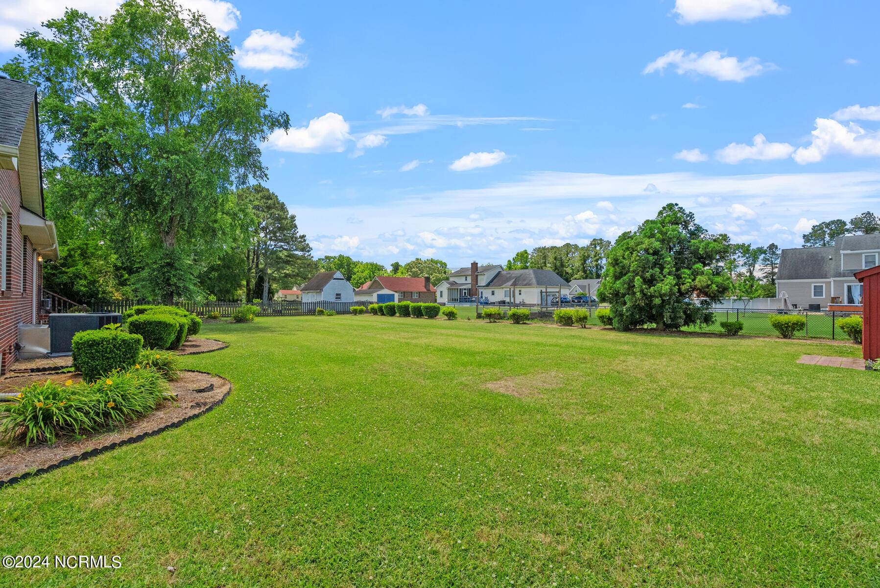 Elizabeth City, NC 27909,1009 Kris DR