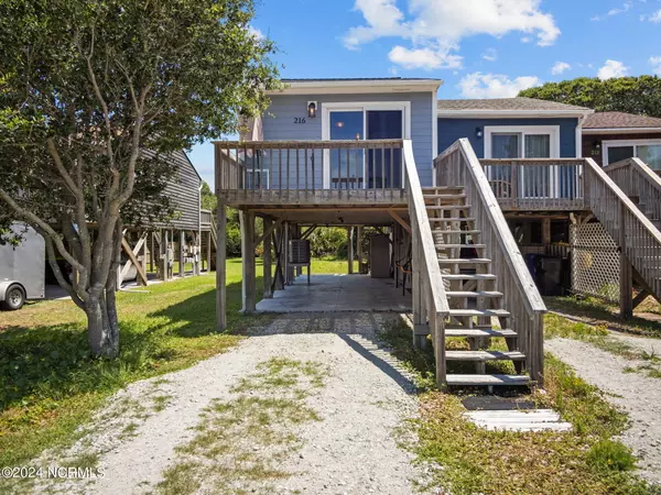 216 Sand Piper DR, North Topsail Beach, NC 28460