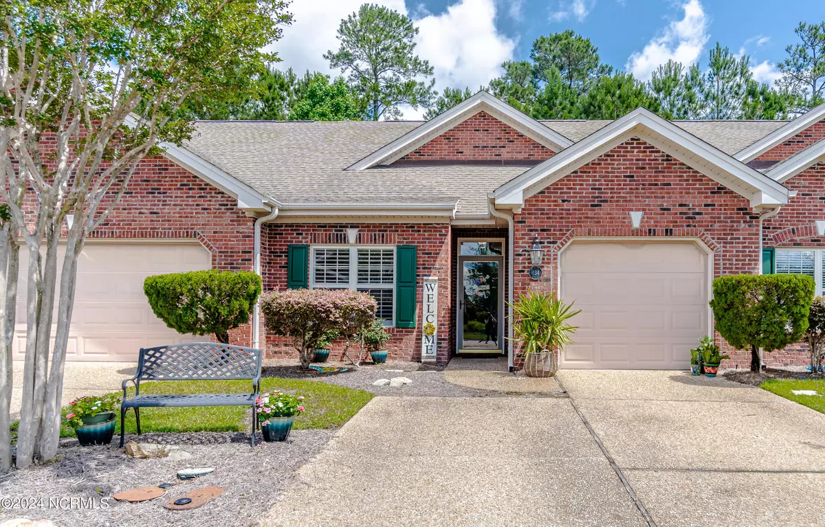 Leland, NC 28479,734 Beachwalk DR