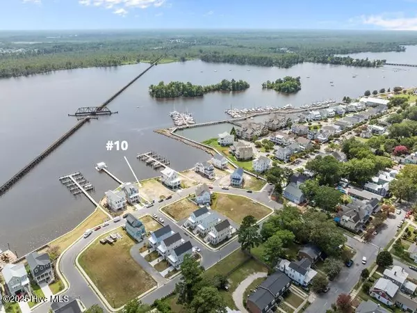 Washington, NC 27889,515 Front ST