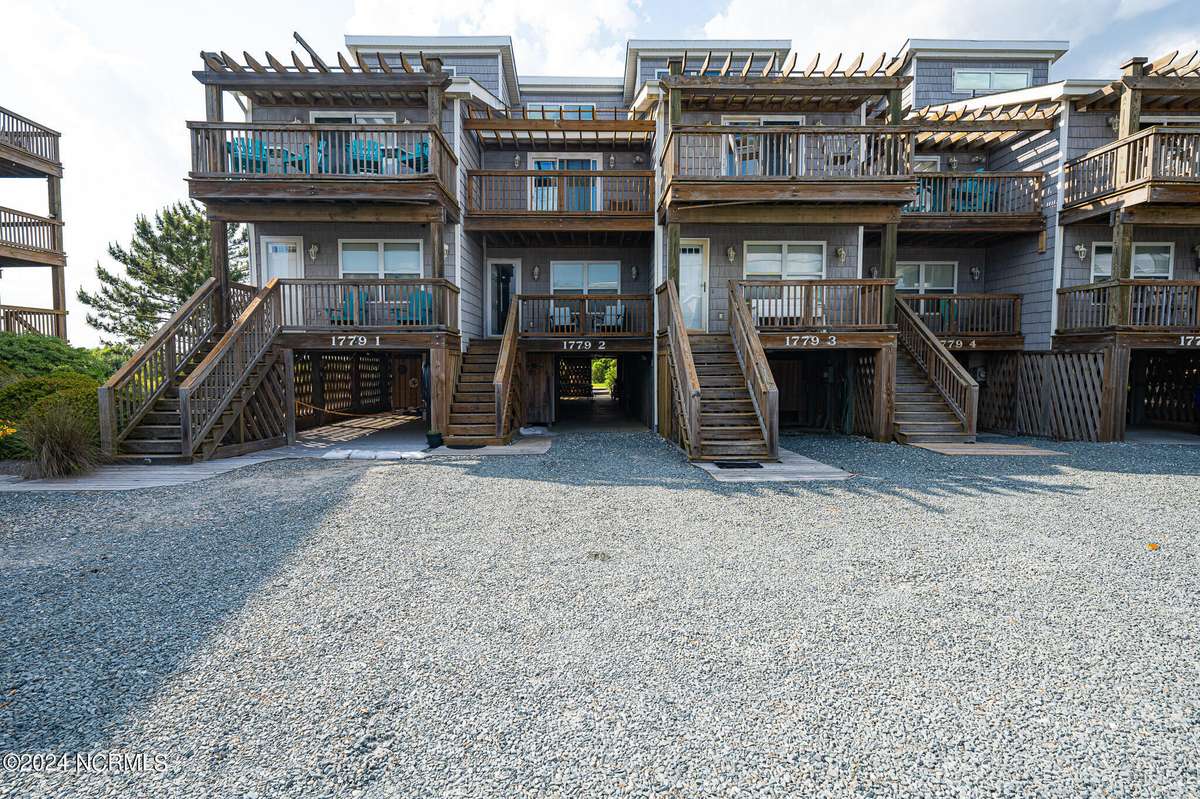 North Topsail Beach, NC 28460,1779 New River Inlet RD #Unit 2