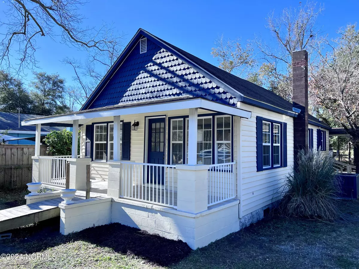 Southport, NC 28461,403 N Howe Street