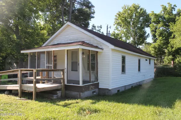 Whiteville, NC 28472,415 & 417 Baldwin CIR