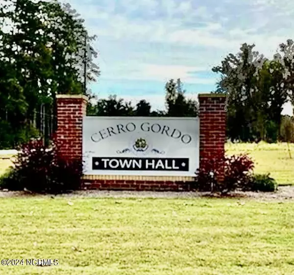 Cerro Gordo, NC 28430,146 Cherry ST