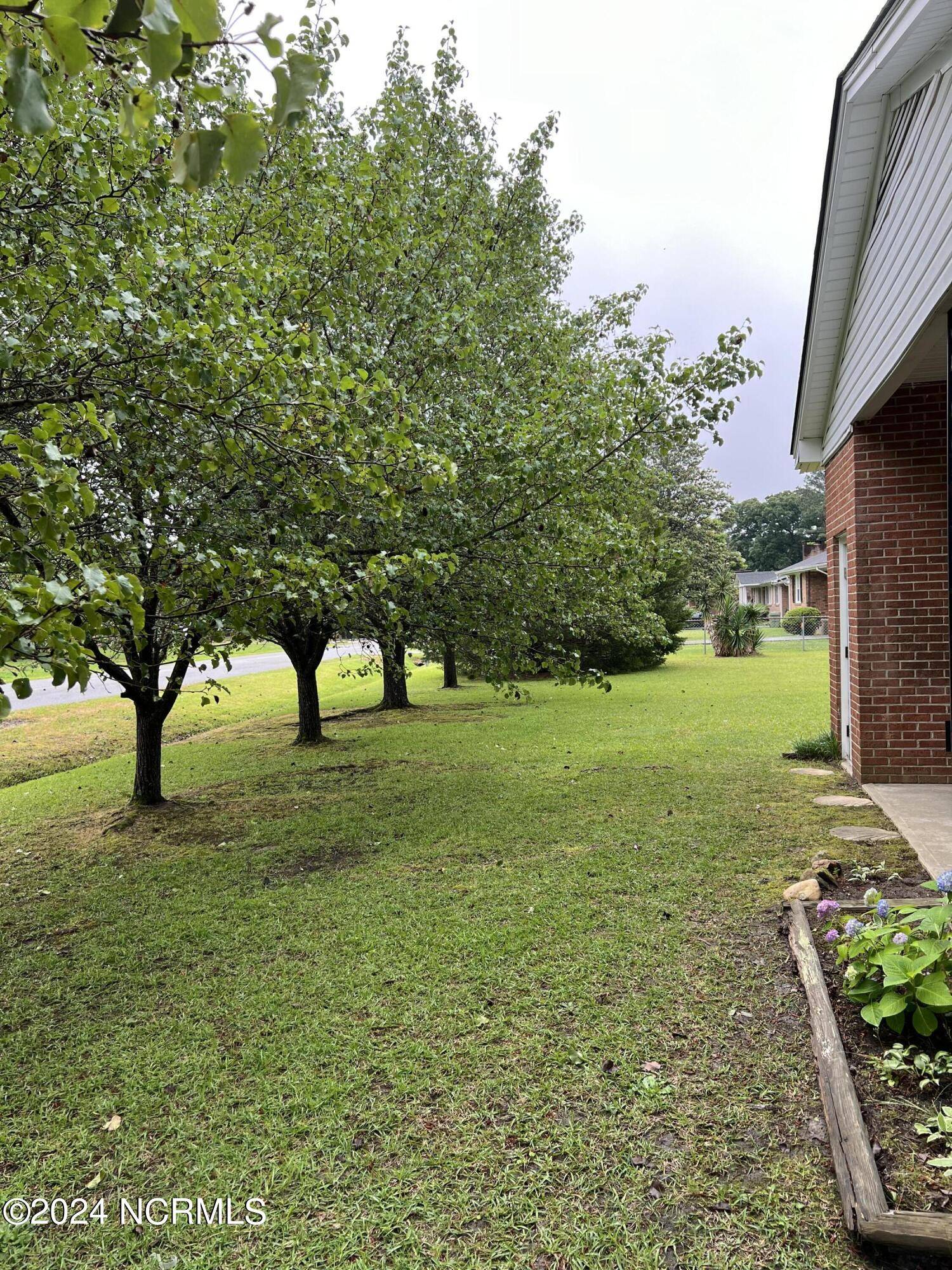 Tarboro, NC 27886,301 Cantongate RD
