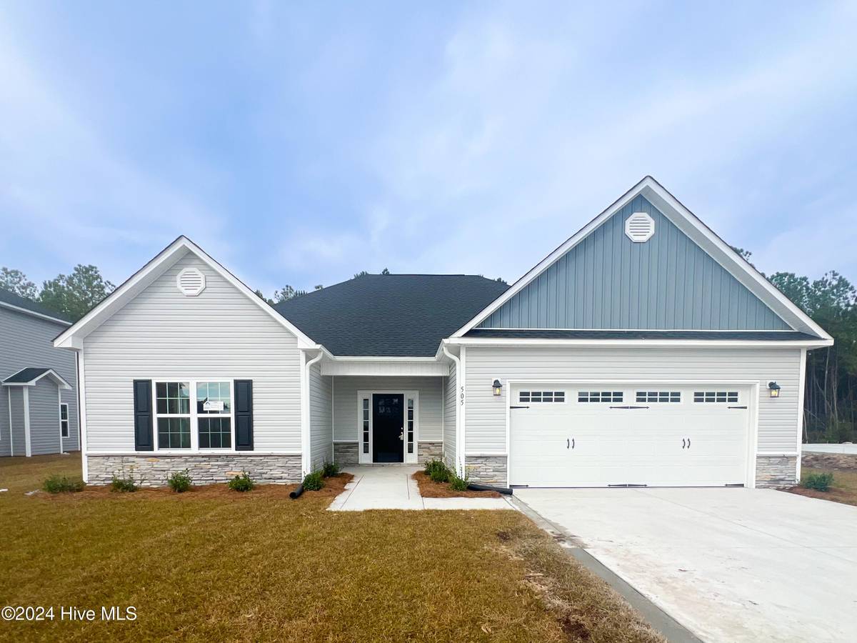 Sneads Ferry, NC 28460,505 Pebble Shore DR