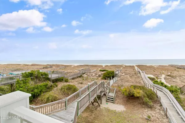 Holden Beach, NC 28462,1115 Ocean Boulevard W