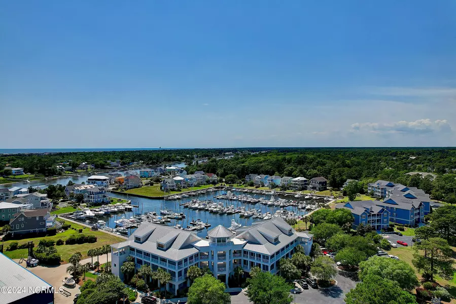 2571 St James DR #Unit 305, Southport, NC 28461