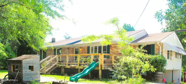 204 Barbara AVE, Midway Park, NC 28544