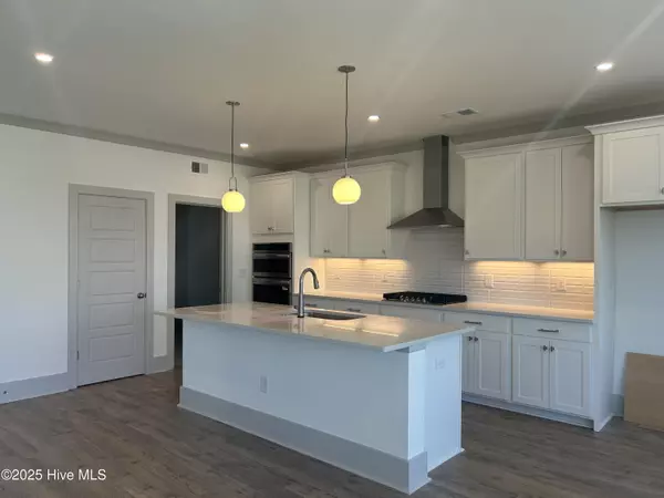 Wilmington, NC 28412,1320 Trisail TER