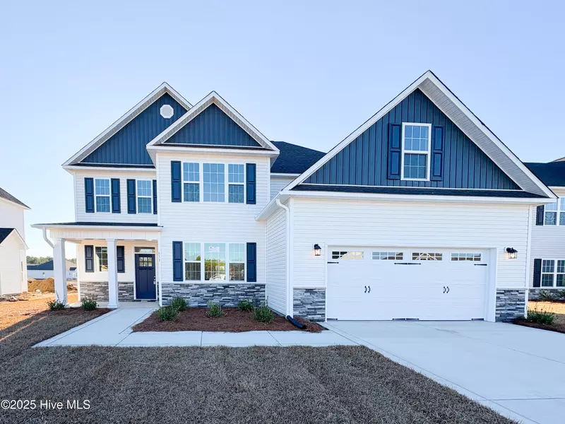 613 Carmel DR, Sneads Ferry, NC 28460