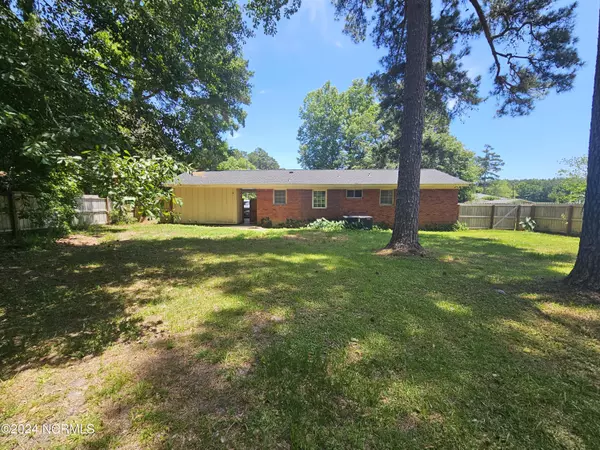 Whiteville, NC 28472,53 Hillcrest RD