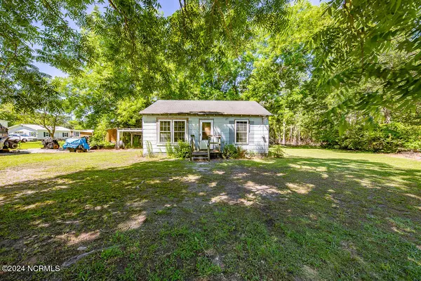 10378 Neuse Road, Grantsboro, NC 28529