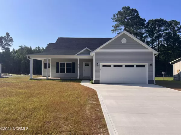 615 Hobbs Drive, Jacksonville, NC 28540