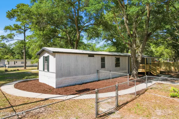 Ocean Isle Beach, NC 28469,1727 Angier ST SW