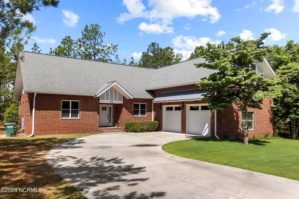 170 Diamondhead DR S, Pinehurst, NC 28374