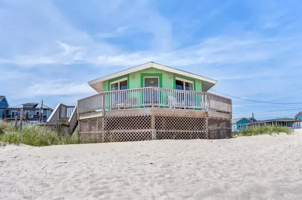 538 Ocean DR, North Topsail Beach, NC 28460