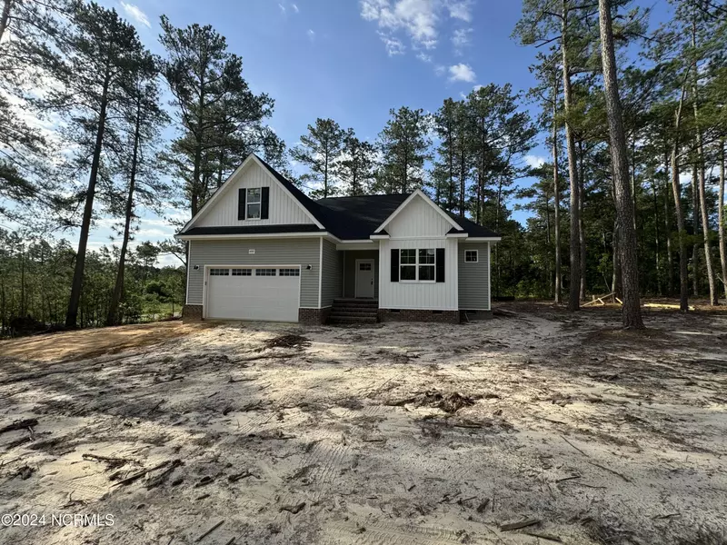 4957 Calloway RD, Raeford, NC 28376