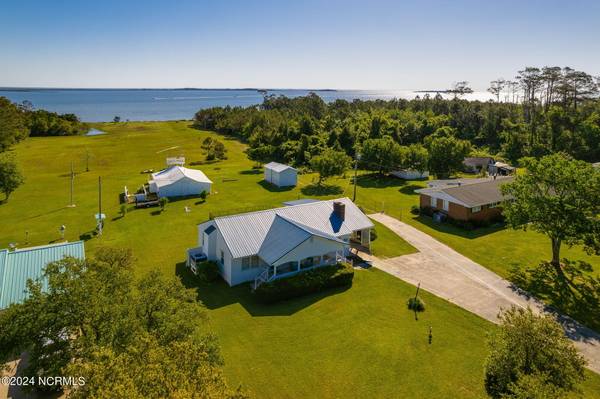 2604 Cedar Island RD, Cedar Island, NC 28520