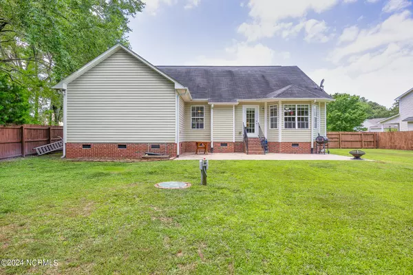 Raeford, NC 28376,365 Chestnut Drive