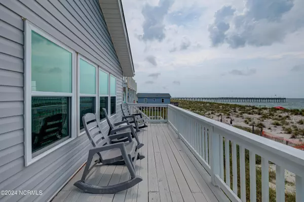 Oak Island, NC 28465,1115 E Beach DR