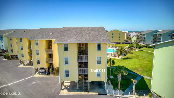 Surf City, NC 28445,918 N New River Drive #611