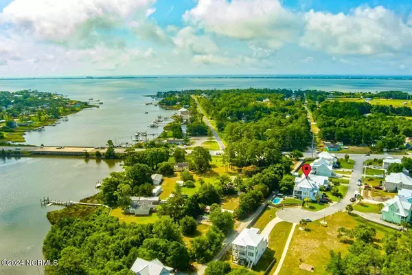 Newport, NC 28570,106 Key West LN