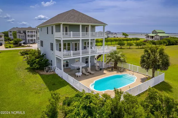 Newport, NC 28570,412 Island View DR