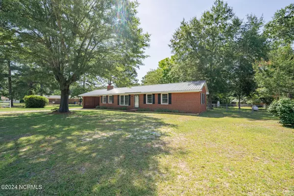 Elizabethtown, NC 28337,105 Autumn CIR