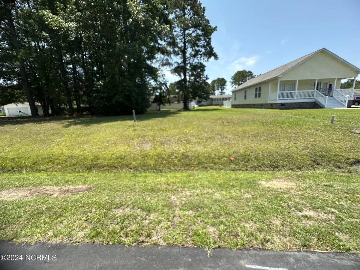 Carolina Shores, NC 28467,1034 Palm CT SW