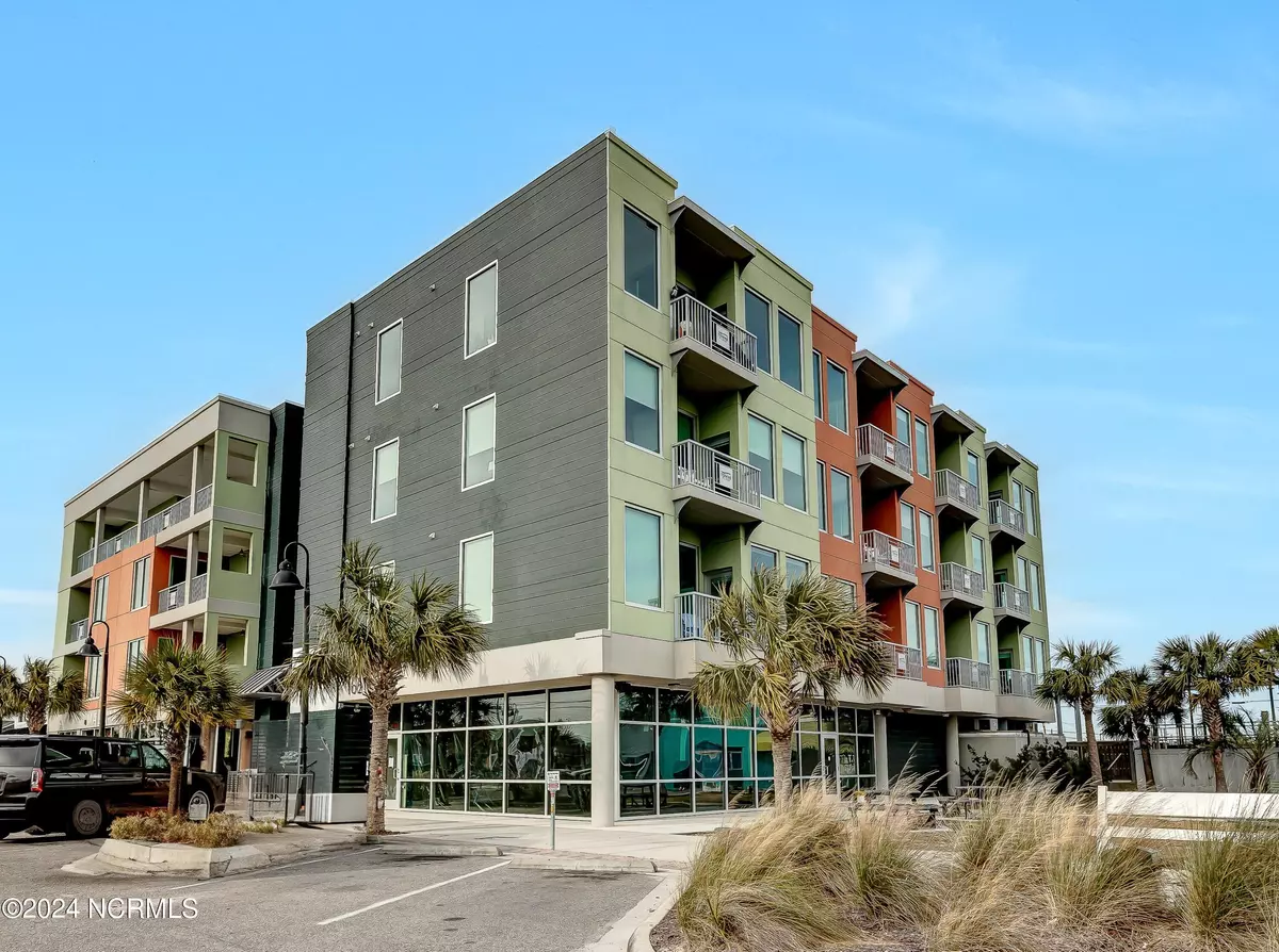 Carolina Beach, NC 28428,102 Cape Fear BLVD #204