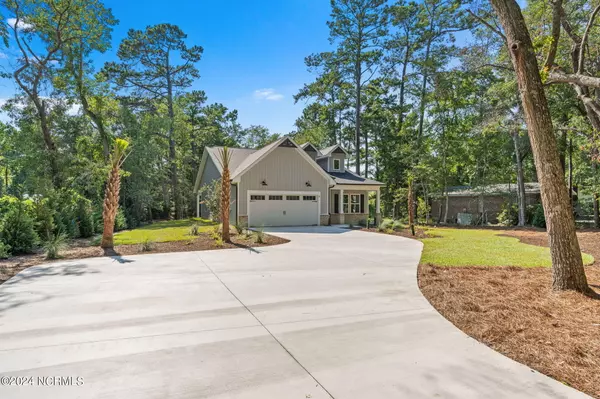 Calabash, NC 28467,6 Lakeview Court