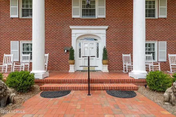 Jacksonville, NC 28540,306 Woodland DR