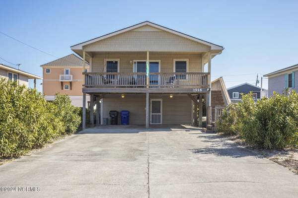 1916 N New River DR, Surf City, NC 28445