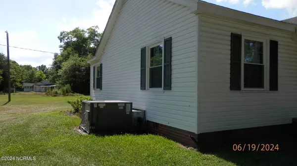 Chadbourn, NC 28431,226 S Wilson ST